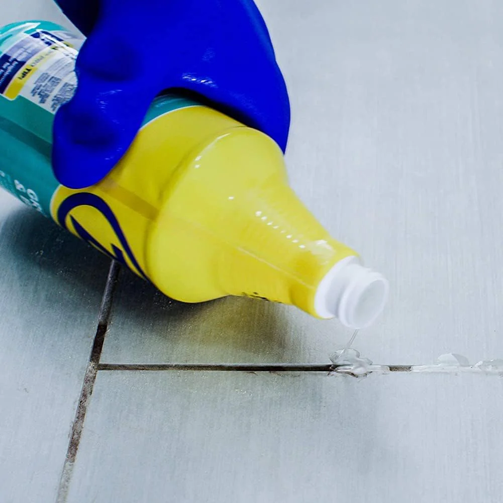 Zep Grout Cleaner and Brightener and Easy to Use Handheld Brush - 32 oz (Case of 2) - ZU104632 - Deep Cleaning Formula Removes Old Stains From Grout - Image 6